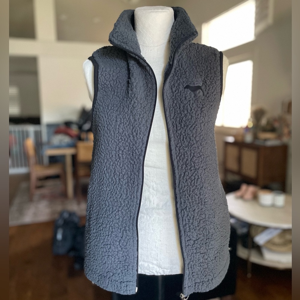 Victoria's Secret PINK fuzzy gray vest size Xs